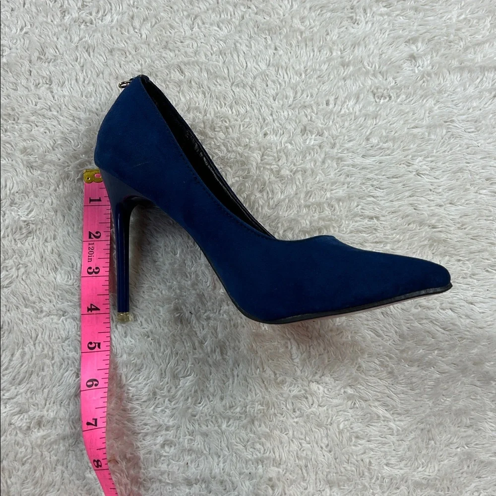 Beryl navy polue‎ pointed toe stiletto heels, size 39 or 7